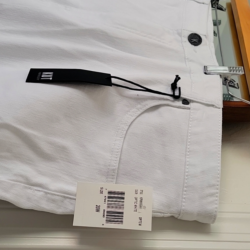 Reese High Rise Ankle Straight Leg, Plus (Optic White)Optic White20W NWT